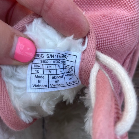 Ugg Women’s Neumel Boot Size 10 - Picture 7 of 7